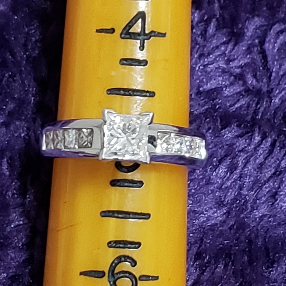 Helzberg Diamonds 14k White Gold Princess Diamond Engagement Ring 💞💎💍 - Picture 11 of 17